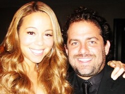 Di Tengah Isu Cerai, Mariah Carey Diisukan Dekat dengan Sutradara