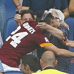 Dari Florenzi untuk Sang Nenek