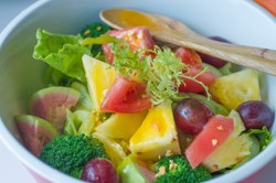 Kalau Ingin Cepat Langsing Seringlah Makan Sup dan Ngemil Buah