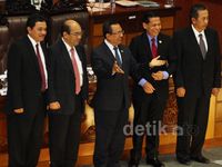 DPR Sahkan Anggota BPK