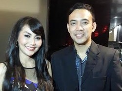 Jelang Sidang Putusan Cerai, Sandy Tumiwa Goda Tessa Kaunang