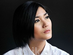 Ditanya Soal Momongan, Ini Jawaban Dominique Diyose