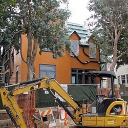 Zuckerberg Renovasi Mansion Rp 119 Miliar, Tetangga Protes