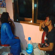 Setelah Digerebek, Pasangan Selingkuh Dipukuli Warga