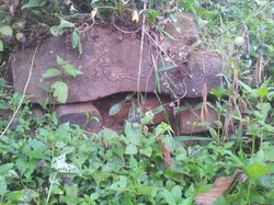 Setelah Koin dan Kujang, Kini Ditemukan Jendela di Gunung Padang