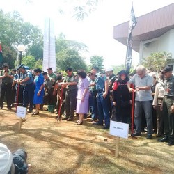 Buat 10 Juta Lubang Biopori, Panglima TNI: Sejalan dengan Reboisasi SBY