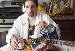 Gangguan Langka, Chris Makan Sambil Tidur Hingga Bobotnya Naik 36 Kg