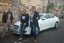 Gila! 3 Traveler Ini Keliling 19 Negara Dalam 24 Jam