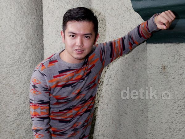 Nicky Tirta Eksis Lagi