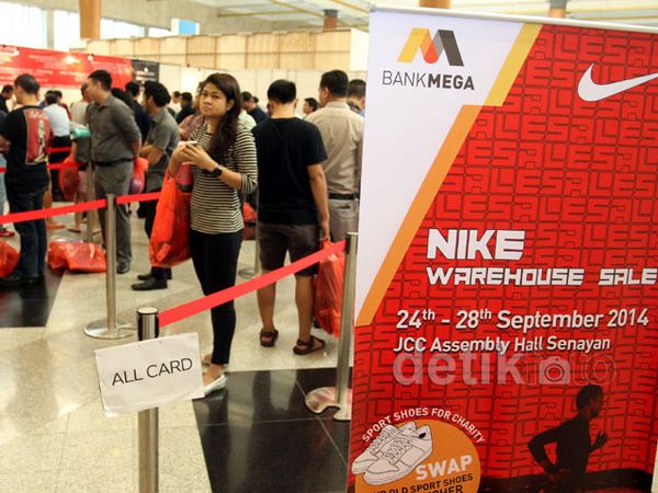 Nike dan Bank Mega Gelar Diskon Gede-gedean