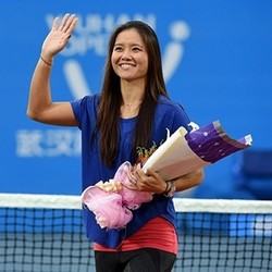Li Na di Antara Dua Pria dan Ibunya