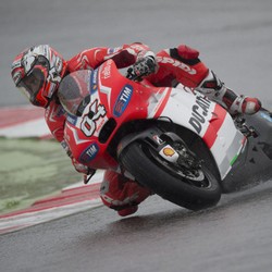 Dovizioso dan Iannone Akan Jajal Motor Baru Ducati di Aragon