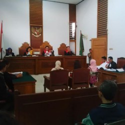 Ibu Korban Kekerasan SMA 3 Beri Kesaksian: Anak Saya Bilang Dipukuli Alumni