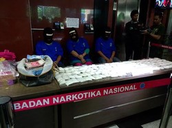 Pak dan Bu Haji Terpandang Asal Pinrang Ini Nyambi jadi Bandar Sabu