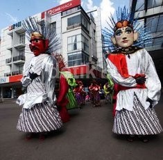 Ahok Larang Ondel-Ondel Dipakai Ngemis dan Ngamen