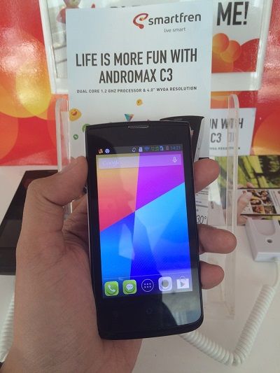 Ini Ponsel KitKat Rp 500 Ribuan Smartfren