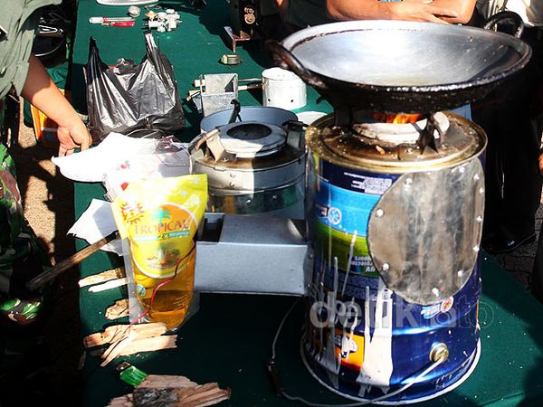 Inilah Kompor Hemat Energi Buatan Prajurit TNI AD