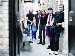 Rilis Album Baru, Pendiri AC/DC Mengundurkan Diri