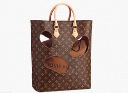 Bisa Tebak Berapa Harga Tas Berlubang dari Louis Vuitton Ini?