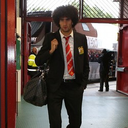 Saat Pulih, Fellaini Pede Bisa Curi Perhatian Van Gaal