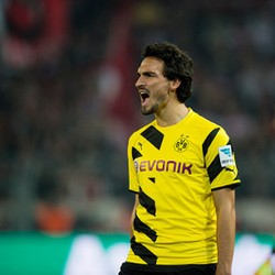 Hummels Tuntut Dortmund Bertahan Lebih Baik