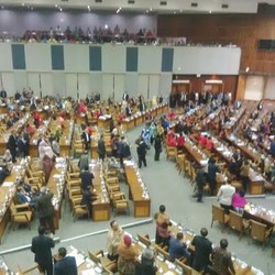 Fraksi PD Walk Out, Gede Pasek dan Hayono Isman Bertahan