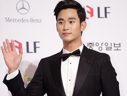 Kim Soo Hyun Hilangkan Stres dengan Olahraga