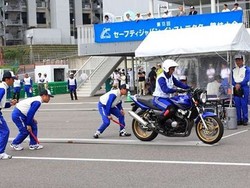 RI dan India Bersaing Sengit di Kontes Safety Riding