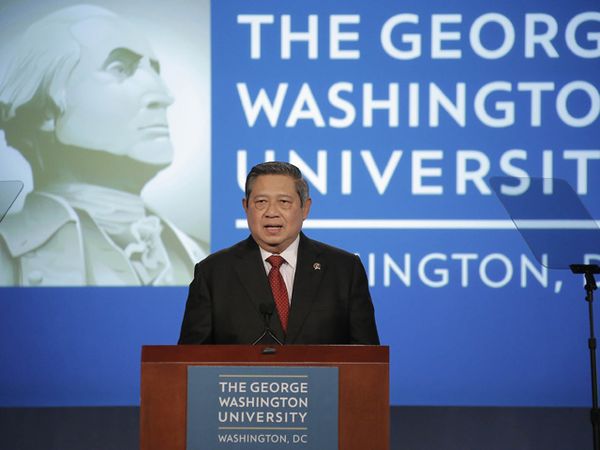 SBY Beri Kuliah Umum di George Washington University