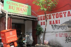 Ada 7 Tempat Makan Enak di Sekitar Pasar Mampang