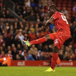 Rodgers: Balotelli Belum Sekelas Suarez