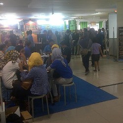 Makin Sore, Pengunjung Pameran Rumah Murah di Bekasi Ramai