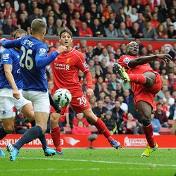 Jagielka Batalkan Kemenangan Liverpool, Derby Merseyside Berakhir 1-1