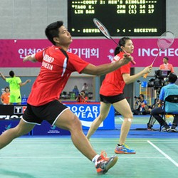 Praveen/Debby Susul Tontowi/Liliyana ke Semifinal