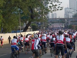 Ada Ratusan Ribu Pesepeda Padati Kawasan Sudirman-HI