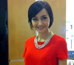 Deasy Noviyanti Peduli Anak-anak Pengidap HIV