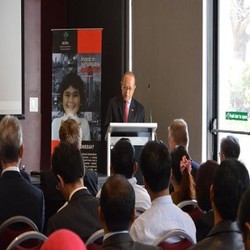 Tingkatkan Pelayanan, Pelindo II Gandeng Operator Pelabuhan di Australia