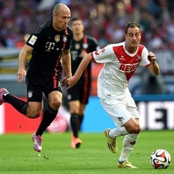 Robben: Koeln Parkir Bus