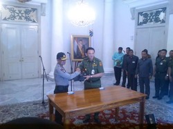 Gandeng Polda, Ahok Realisasikan Pidana Bagi Pengamen dan Pengemis Bandel