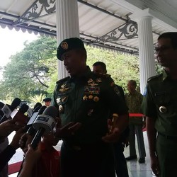 Pangdam Jaya Temui Jokowi di Balai Kota