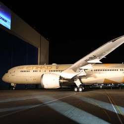 Banyak Uang, Maskapai Ini Borong 100 Pesawat Boeing Seharga Rp 3 Triliun/Unit