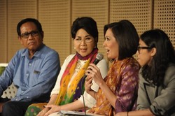 Buat Grup Duta Cinta, Titiek Puspa Pentaskan Drama Musikal