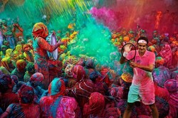 Heboh Photoshop Petenis Roger Federer di India