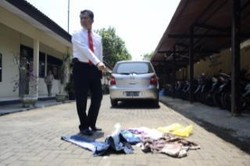 Ciri-ciri dan Barang Bisa Ungkap Identitas Jasad Wanita Dalam Karung