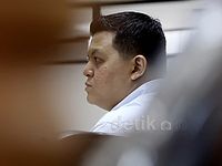 Penyuap Bupati Biak Numfor Dituntut 4 Tahun Penjara