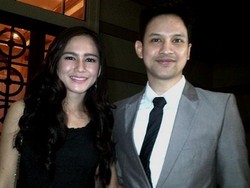 Lucky Perdana Berharap Nikah Tahun Depan, Masayu Clara Ingin Kuliah Dulu