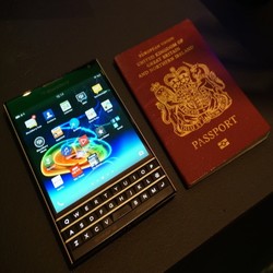 BlackBerry Tak Ambil Pusing Komentar Miring