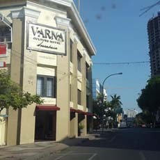 Bos Hotel Makan Trotoar Minta Maaf, Kepala Satpol: Tetap Diproses