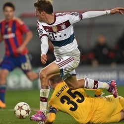 Bayern Menang Tipis Berkat Gol Penalti Mueller