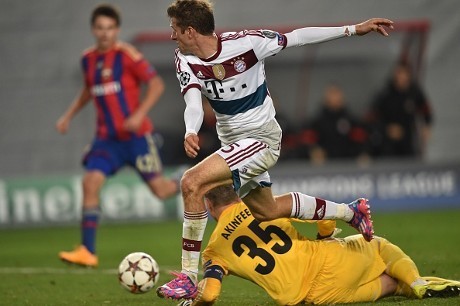 Bayern Menang Tipis Berkat Gol Penalti Mueller